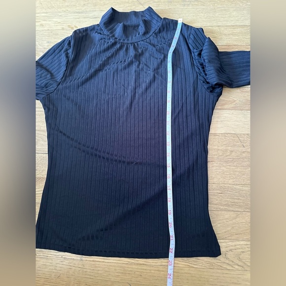 Sheln Black Ribbed Mock Neck Long Sleeve Top Minimalist Chic Blouse M. - Picture 4 of 5